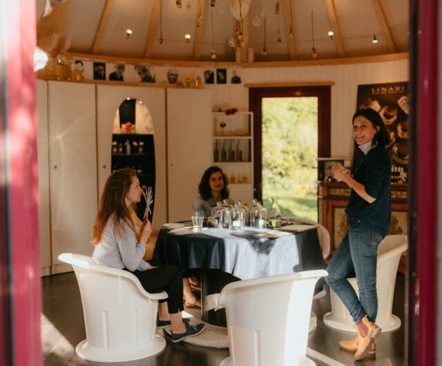 Vignobles en Scène et la Bulle à Parfums