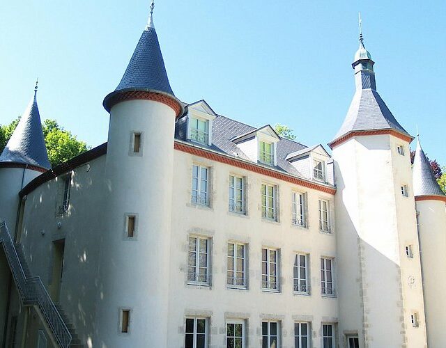 chateau-de-la-motte